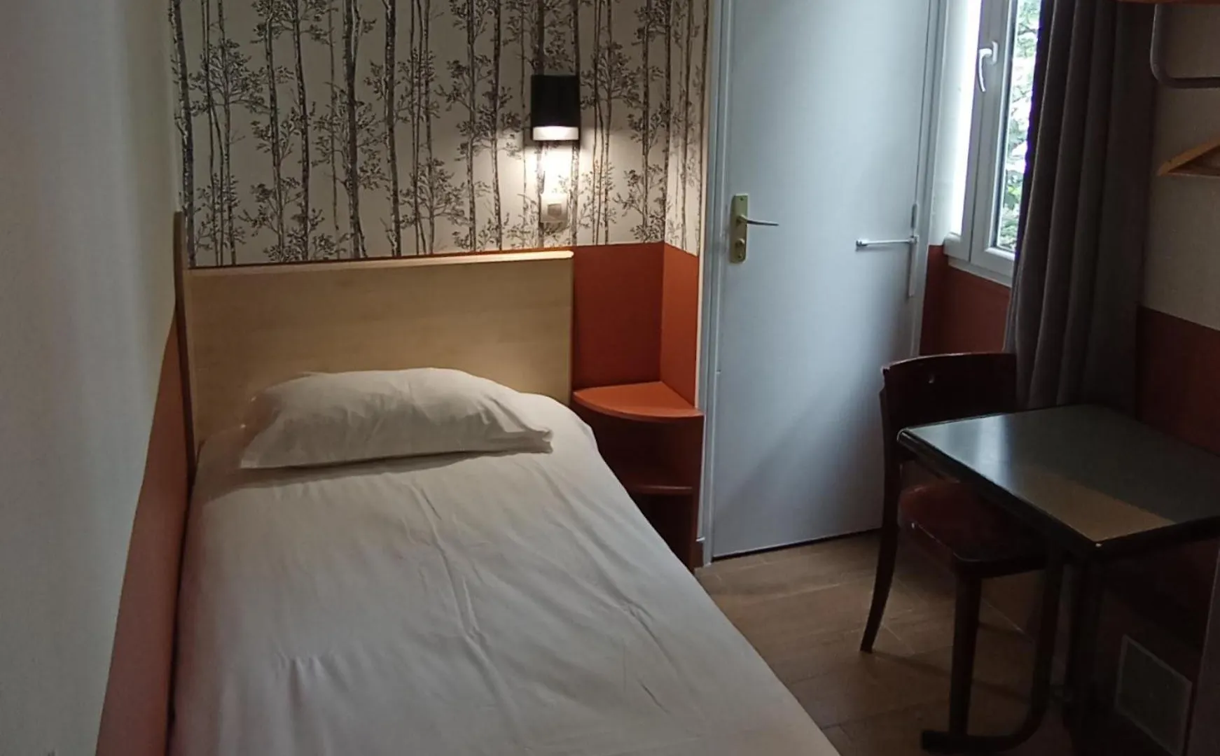 Caulaincourt Montmartre By Hiphophostels Hostel